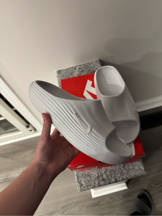 Nike Other - Nike React Rejuven8 Slide
Summit White